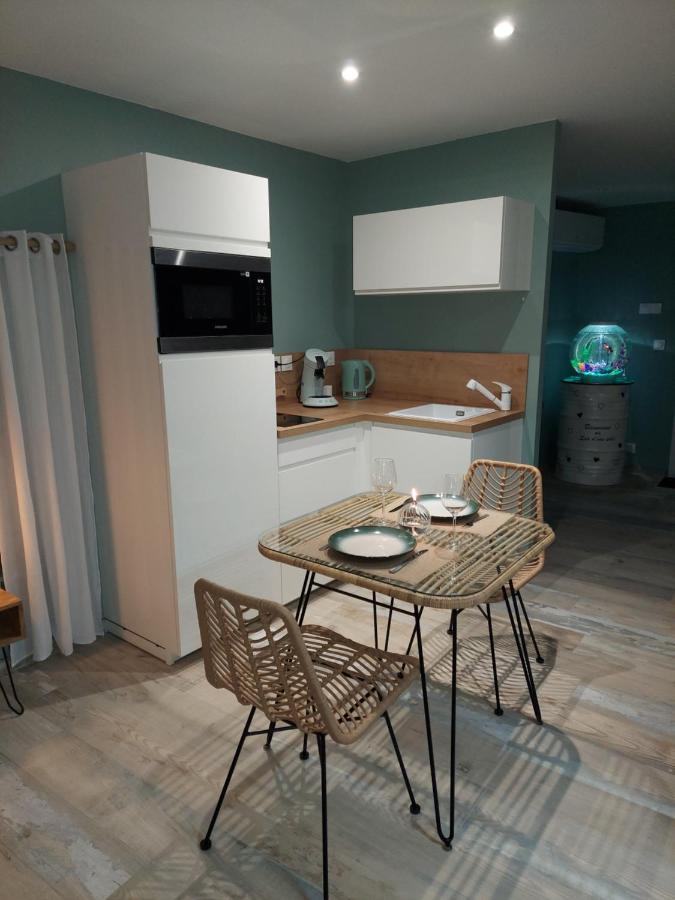 Au D'eau Pale Apartment